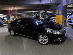 هيونداي أزيرا